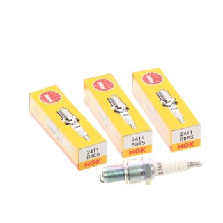 3x NGK Zündkerze NGK B-8 ES B8ES Spark Plug für 3 Zylinder Modelle